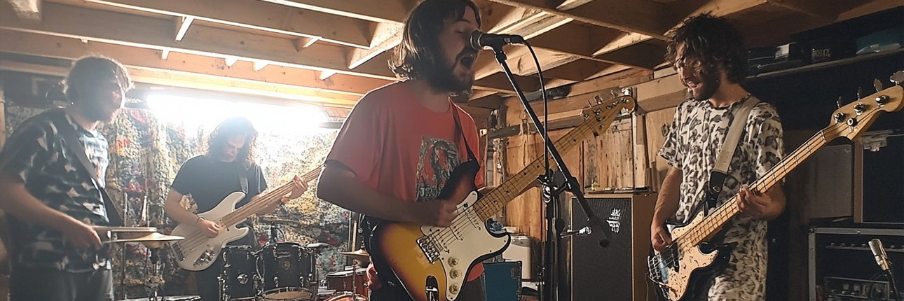 Garaż jako początek karier muzycznych